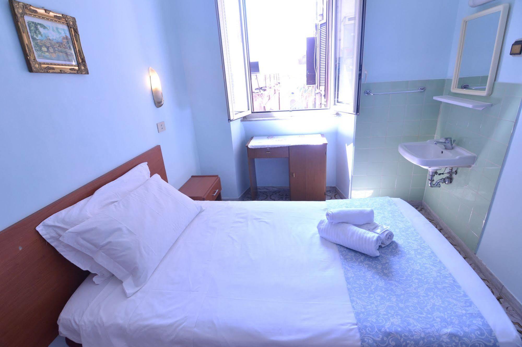 Hotel Cathrine Roma Exterior foto